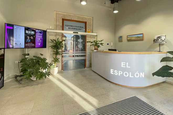 Centro Cultural El Espolón