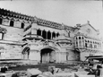 Obras de construcción del Palacio de Sobrellano. Entre 1881 y 1888 