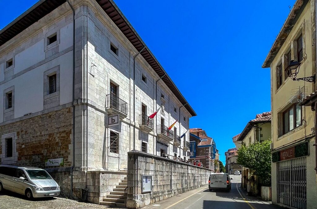 Comillas reúne cuatro exposiciones para disfrutar del arte, la fotografía y la divulgación